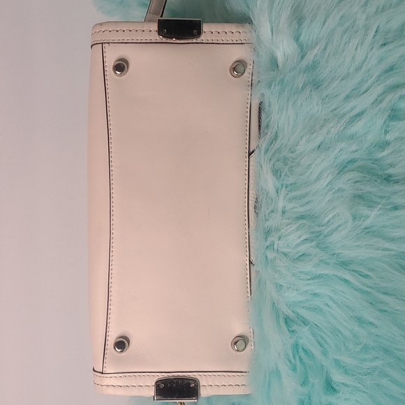 Coach Swagger 27 In Embellished Canyon Quilt Leather - Picture 7 of 13